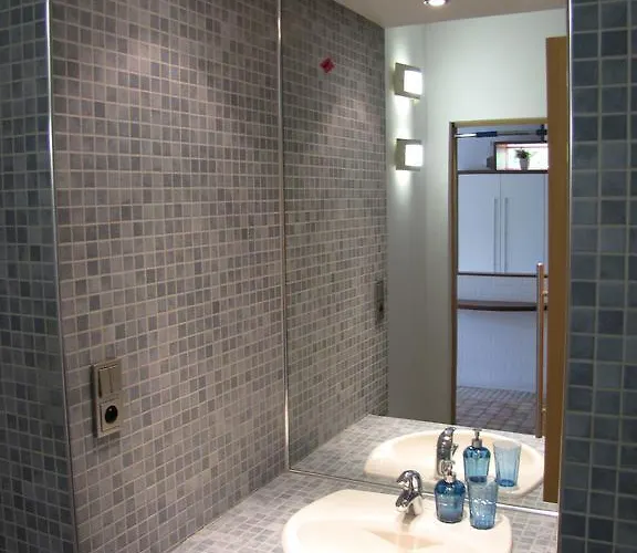 Studio 38 Apartment *